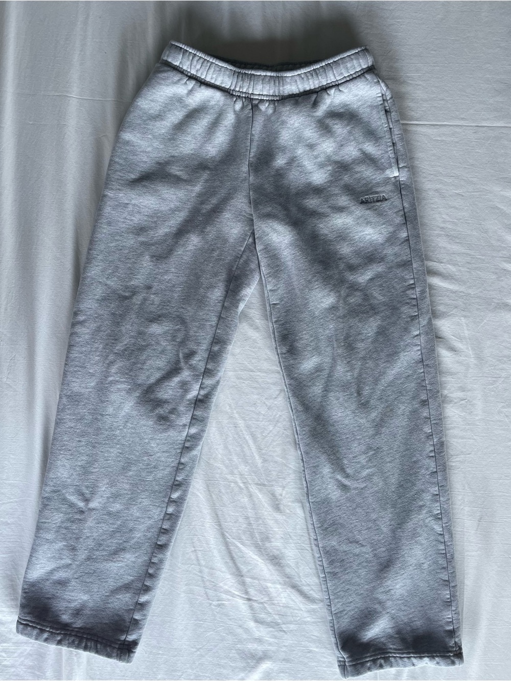 Aritzia Light Gray Men's Sweatpants - Relaxed Joggers